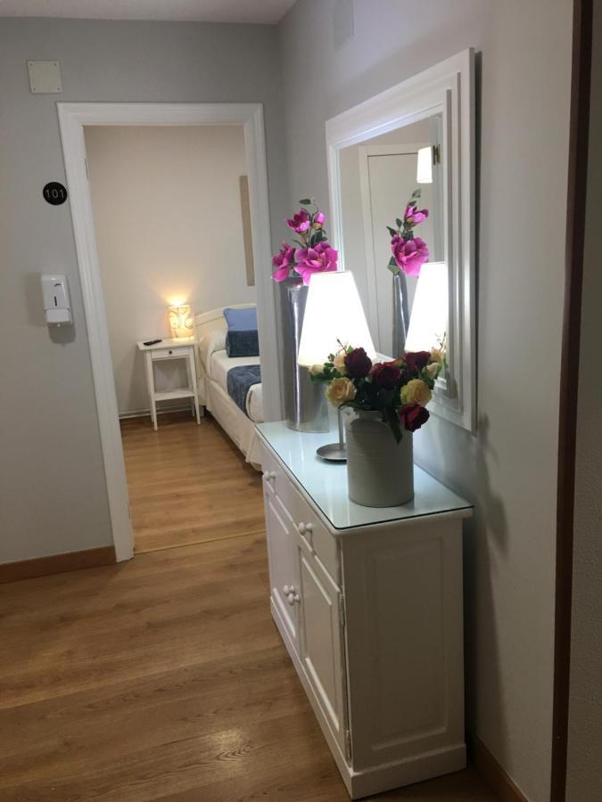 Hostal Restaurante Alarico Allariz Εξωτερικό φωτογραφία