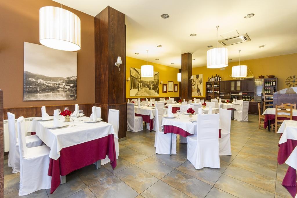 Hostal Restaurante Alarico Allariz Εξωτερικό φωτογραφία